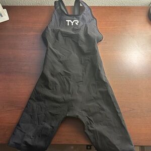 TYR Black Performance Suit